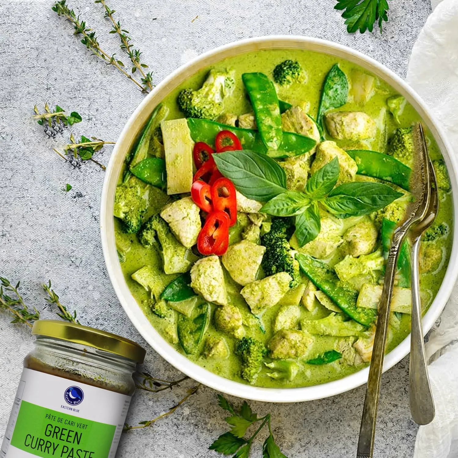 Eastern Blue Thai Curry Paste - Thai Green Curry Paste 8 Oz | Ready to Eat Authentic Thai Curry Sauce for Tasty Dishes and Curries | Vegan, Gluten Free & Nuts Free Green Curry Paste | 227g