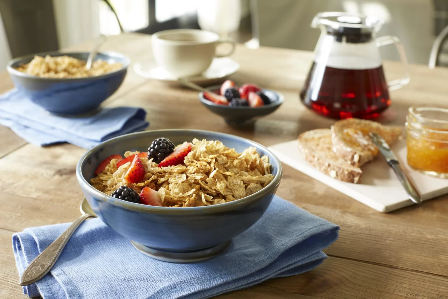 Post Grape Nuts Flakes Breakfast Cereal, Crispy Whole Wheat and Barley Cereal, Great for Yogurts, Parfaits, and Homemade Snacks, 18 OZ Box