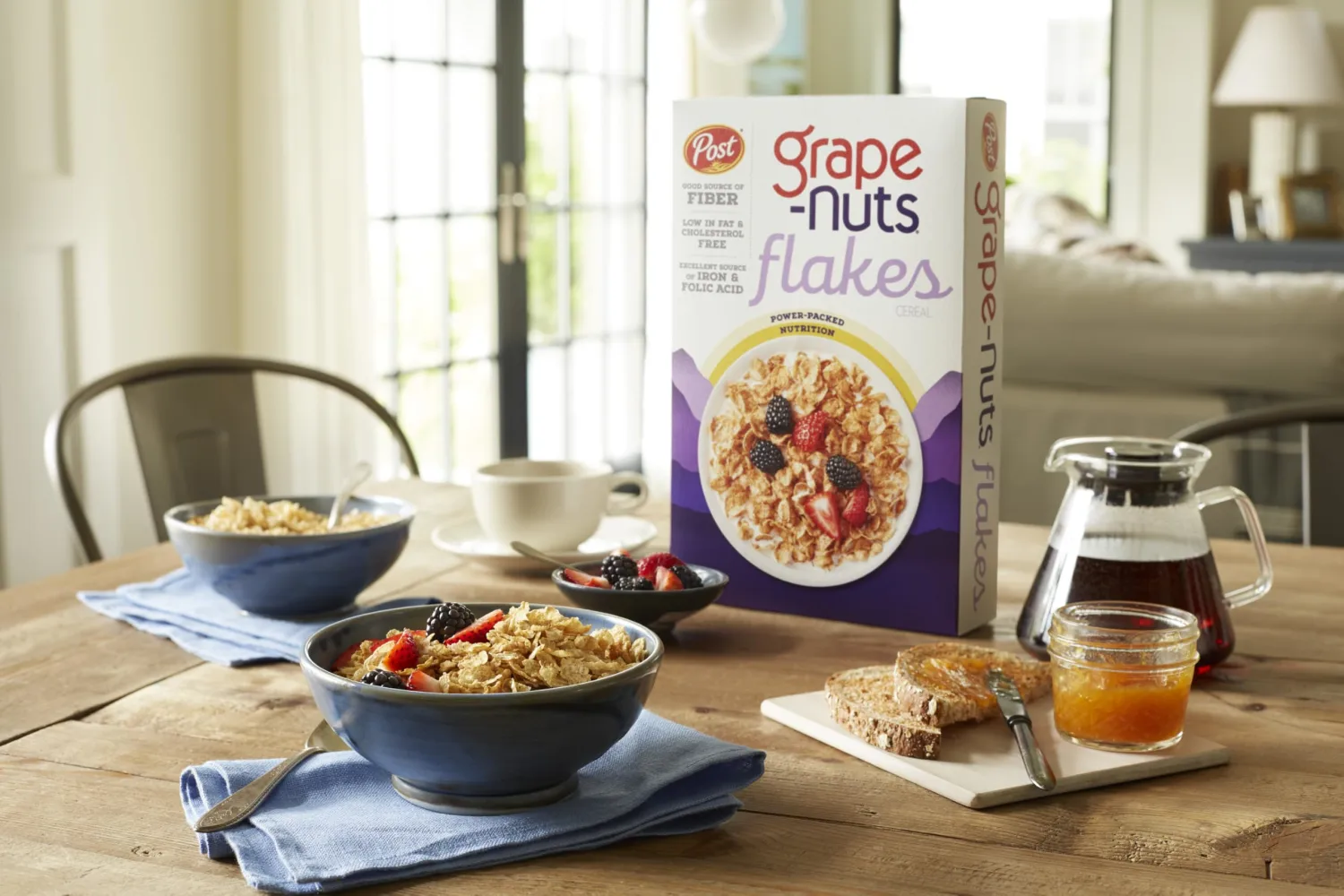 Post Grape Nuts Flakes Breakfast Cereal, Crispy Whole Wheat and Barley Cereal, Great for Yogurts, Parfaits, and Homemade Snacks, 18 OZ Box