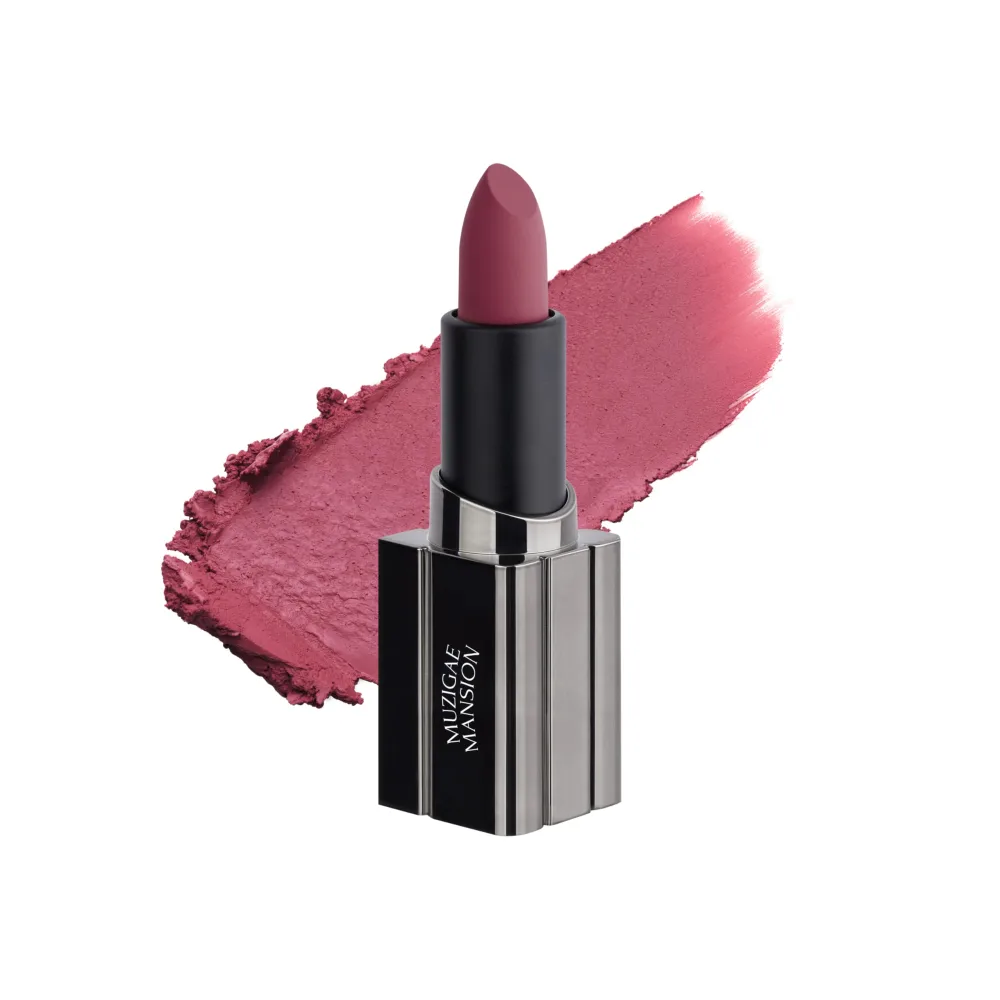 Moodwear Blur Lip Stick – Soft Blurring Tint, Long-Lasting Hydrating, Waterproof K-Beauty – MLBB & Bold Red Shades (Sleek Metallic Design) (Soft Matte Blurring Effect) (007 HIPPY)