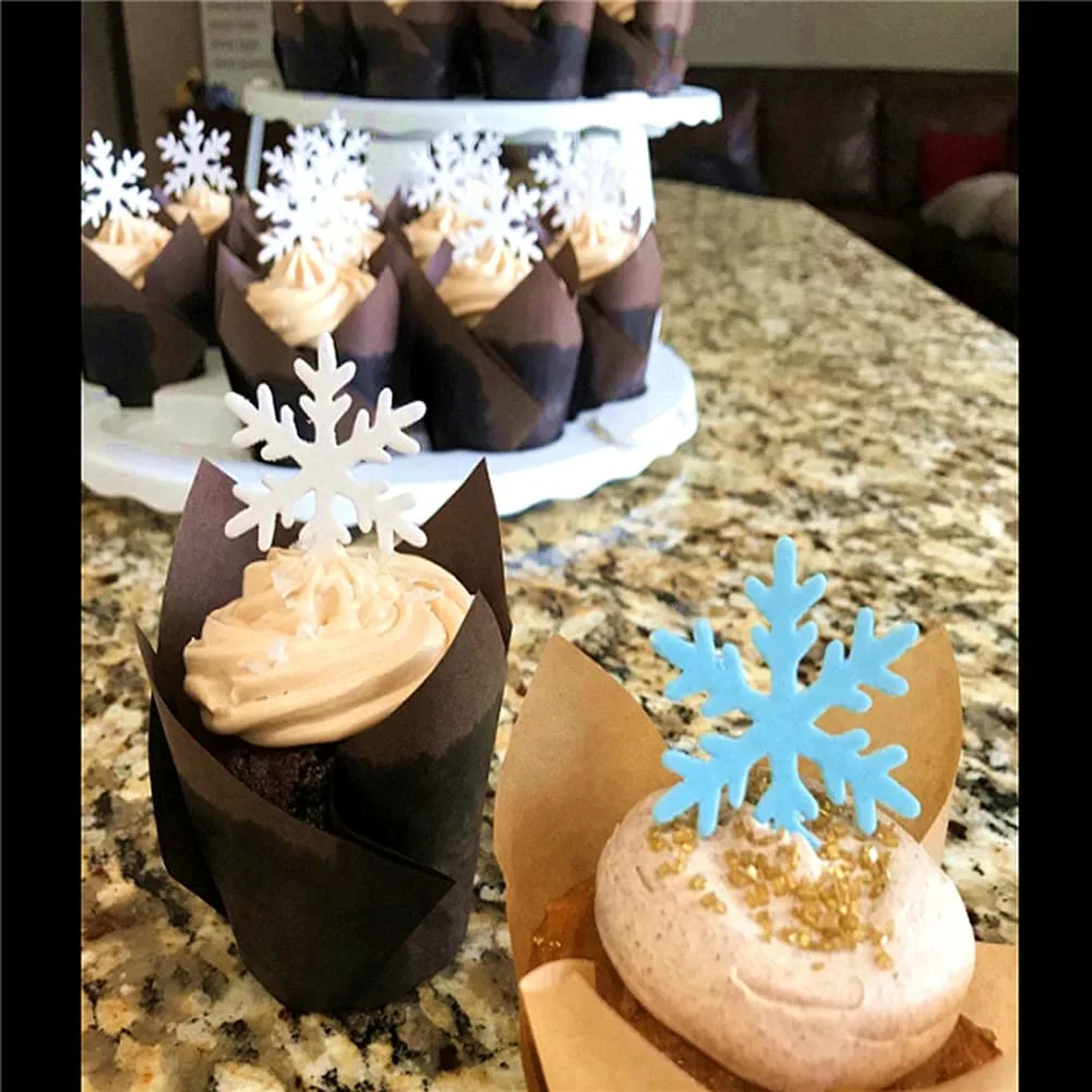 50Pcs Edible Cake Cupcake Toppers Snowflakes Christmas Winter Party Decoration White and Blue