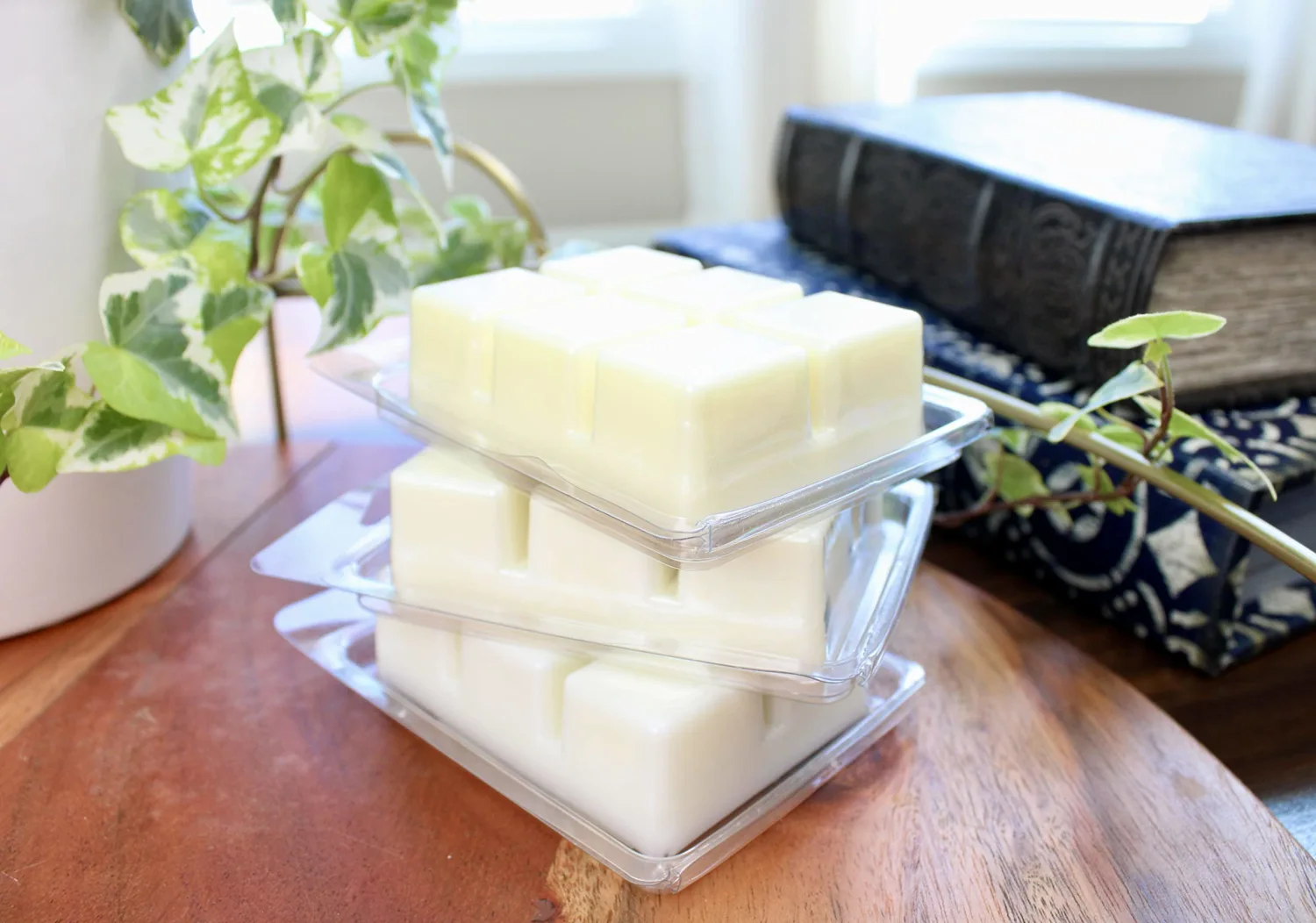 Soy Wax Melts | 2.5oz. Wax Melt | Soy Wax Melt Handmade | Scented Natural Soy Wax Melt | Clamshell Wax Melt (Blossoming Orange)