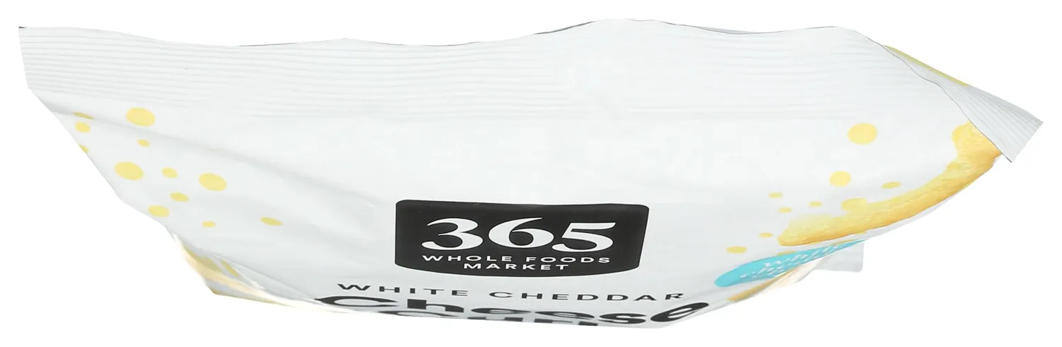 365 by Whole Foods Market White Cheddar Cheese Curls, 7 OZ