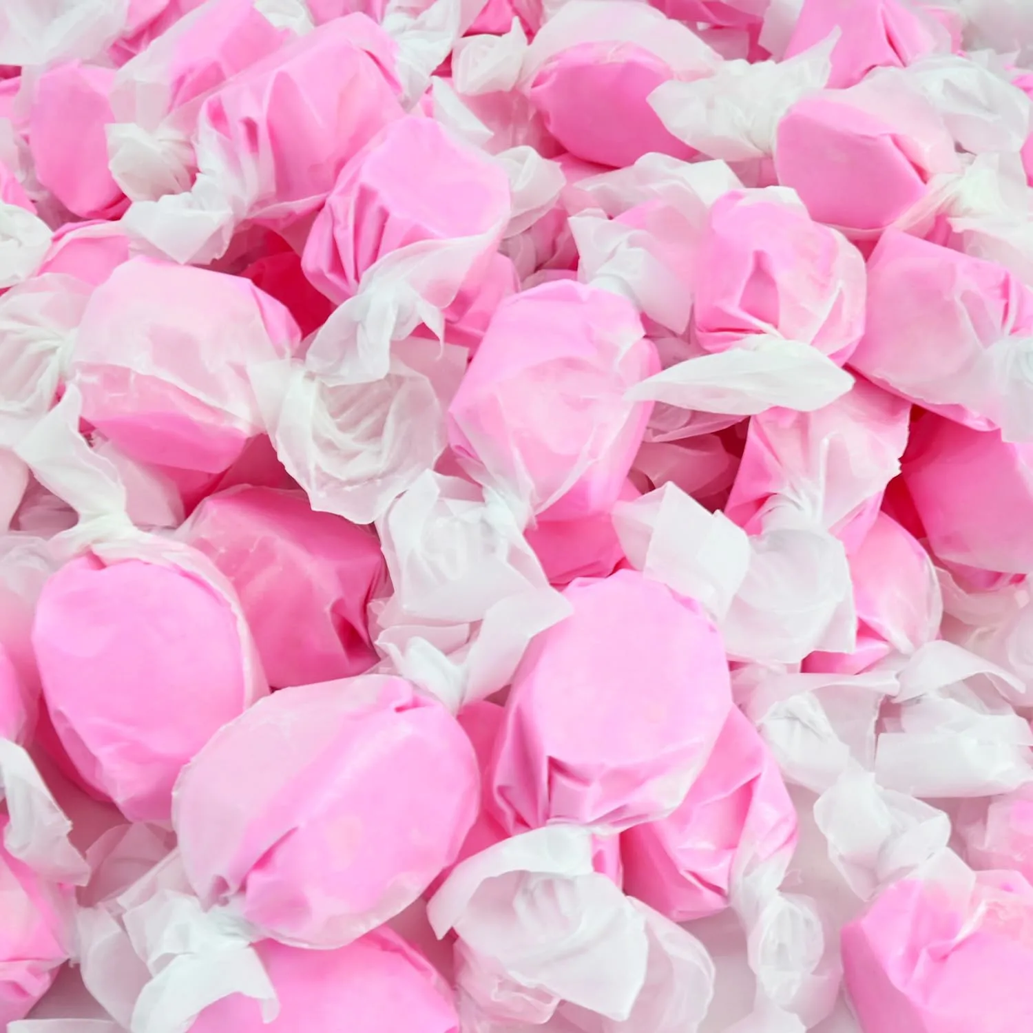 Candy Retailer Salt Water Taffy (Strawberry, 1 Lb)