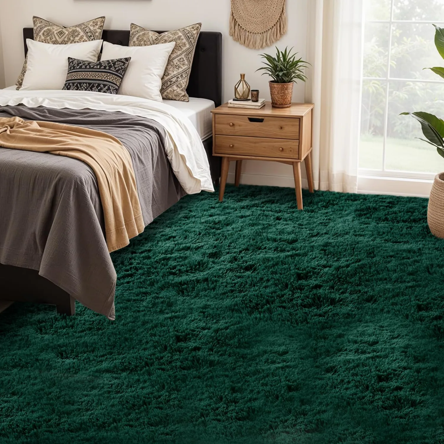 Green Fluffy Rugs for Bedroom 3x5: Dark Green Plush Soft Bedside Dorm Area Rug - Small Carpets for Bedroom Kids Room,Rug for Teen Dorm Home Decor Aesthetic (Green, 3x5Feet)