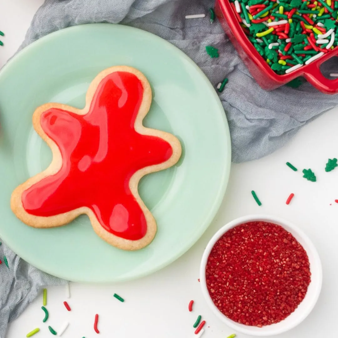 Sweets Indeed, Cookie Icing, Valntines Day Cookie Decorating, Quick and Easy to Use, Perfect for baking and cookie decoarting, 9 ounces (Red)
