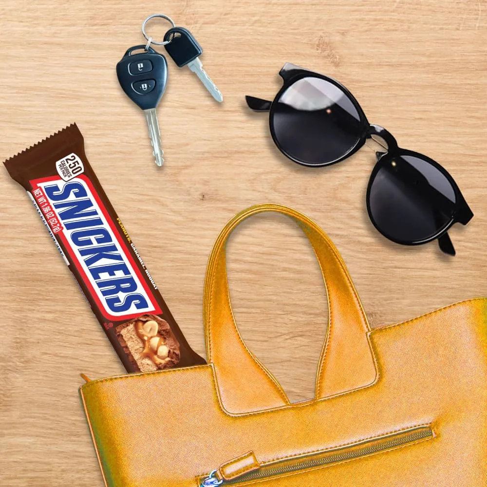 SNICKERS Chocolate Candy Bar, Full Size, 1.86 oz Bar