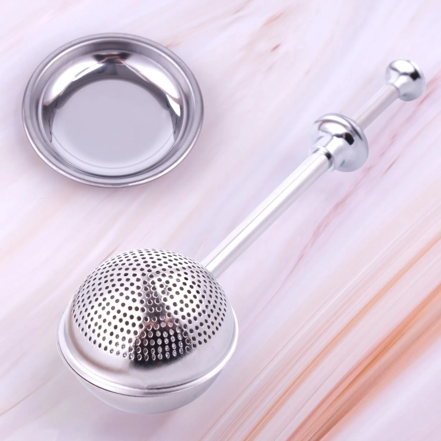 Flour Sifter, Flour Duster for Baking, 304 Stainless Steel Powdered Sugar Spring Duster for Baking, Sifting Sugar, Flour, Spices and Tea Strainers, Small Tray Included.