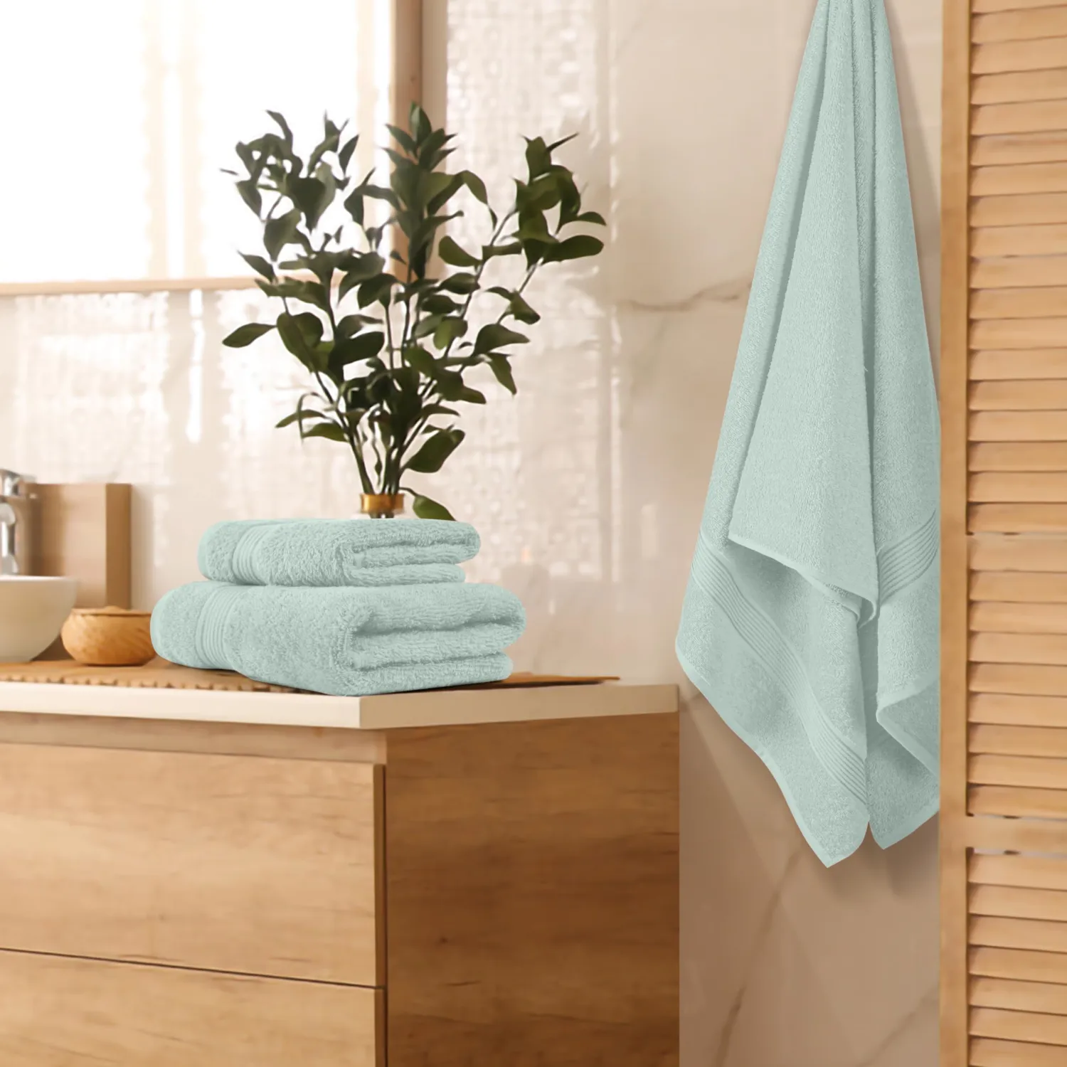 Belizzi Home Ultra Soft 3 Pack Cotton Towel Set, Contains a Bath Towel 28x55 inch, a Hand Towel 16x24 inch & a Wash Coth 12x12 inch, Ideal Everyday use, Compact & Lightweight - Sea Green