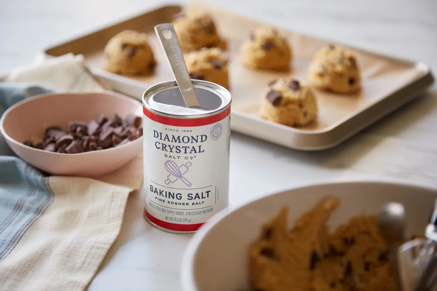 Diamond Crystal Baking Salt, Fine Kosher Salt, No Additives, Great for batters and doughs, 8.5oz Canister