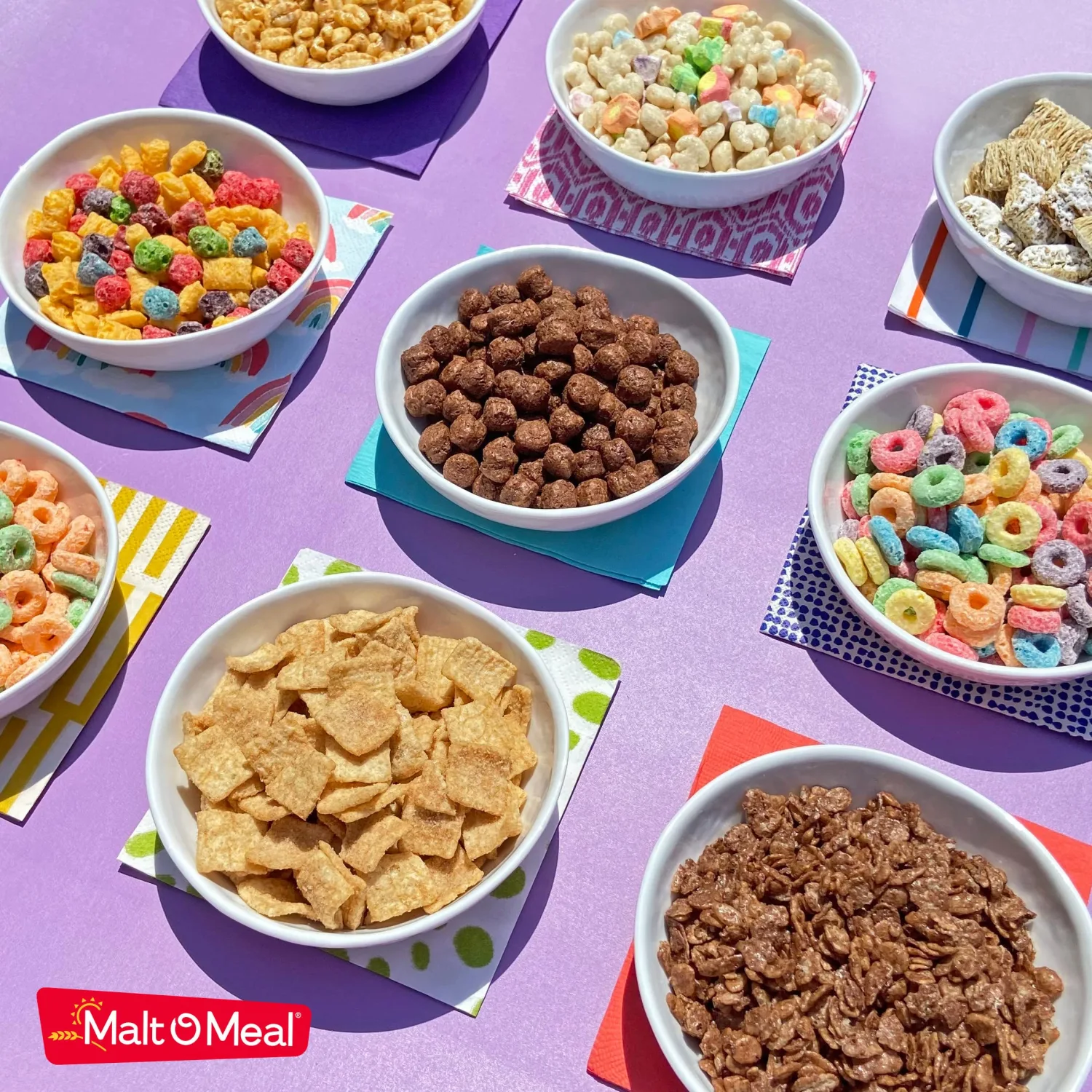 Malt-O-Meal Strawberry Cream Mini Spooners Shredded Wheat Cereal, Frosted Strawberry Breakfast Cereal Squares, Large Cereal for Family, 36 OZ Resealable Cereal Bag