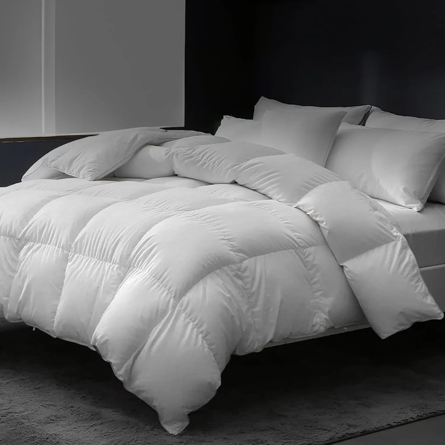 East Coast Bedding Cozy Dream Goose Down and Feather Comforter - Queen Size 86x86 Inch - Cooling Feathers Down Duvet for All Season - 100% Organic Cotton White - 50 oz