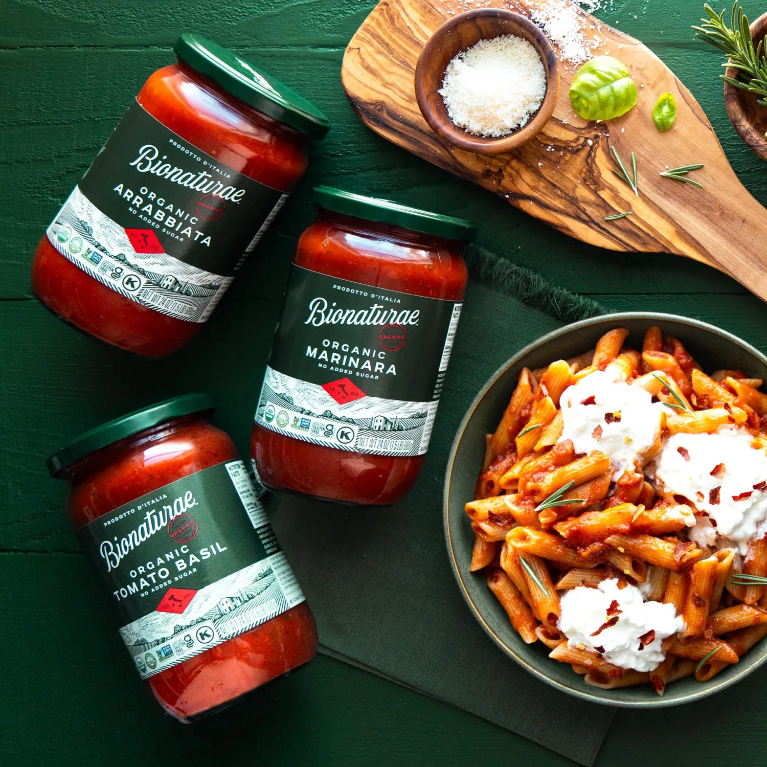 Bionaturae Organic Marinara Pasta Sauce - Tomato Sauce for Spaghetti, Pizza, & Lasagna, Gluten Free, Non GMO, No Added Sugar, Kosher, Glyphosate Free, Made in Italy, Tastes like Homemade - 24 oz Jar