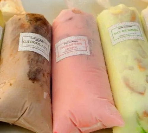 LLC 100 Disposable ICE POP Bag for Frozen Treats, Smoothies, and Yogurt Sticks. Size 5x20 cm (Medium)