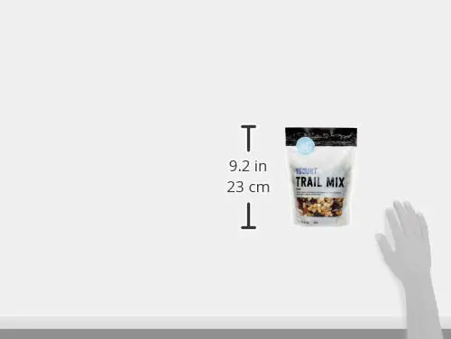 Amazon Brand - Happy Belly Yogurt Trail Mix, 1 pound (Pack of 2)