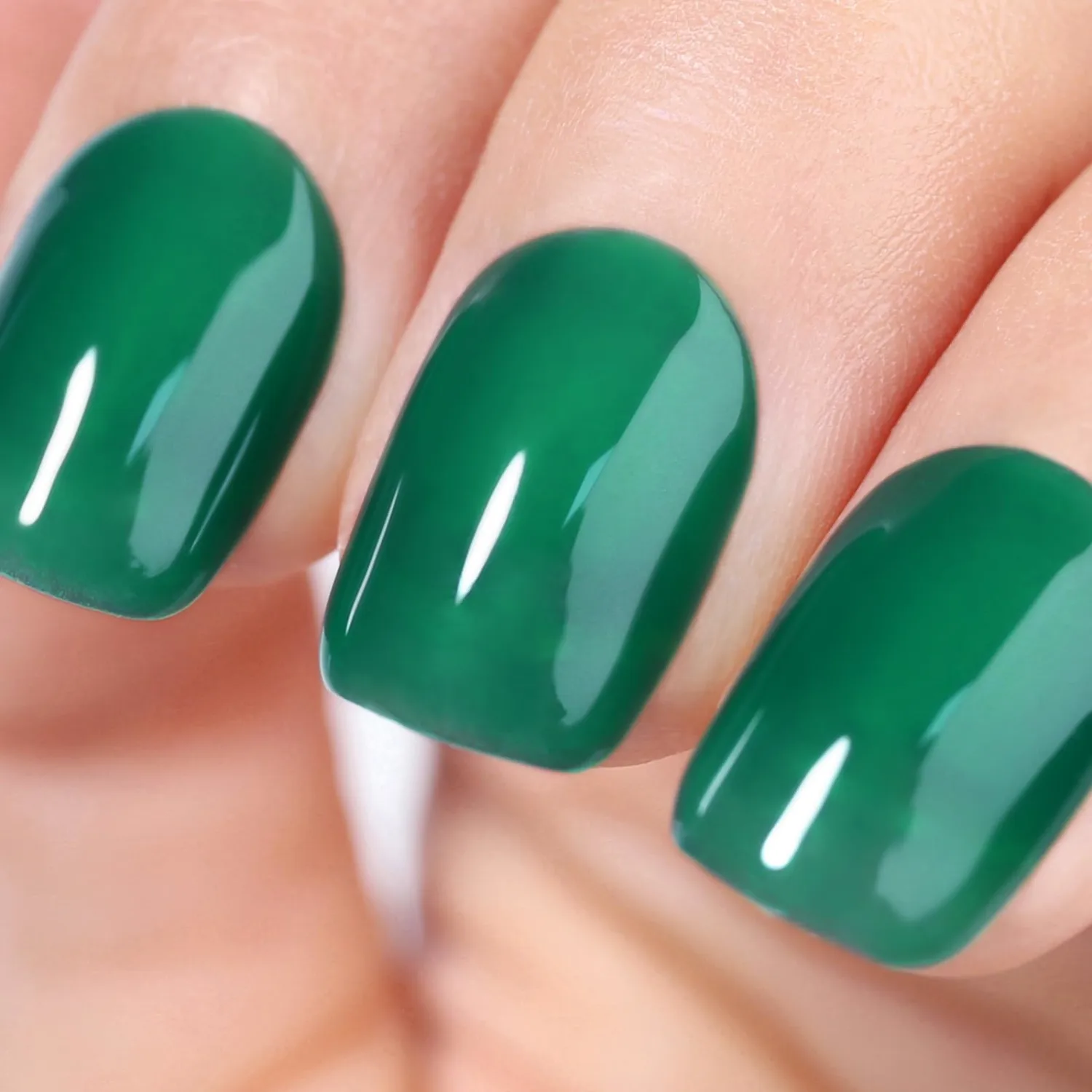Jelly Gel Nail Polish, Emerald Green Jelly Nail Polish Gel Translucent Sheer Spring Summer Nail Gel Polish Soak off UV LED Light for Nail Art DIY Manicure 0.5 Fl Oz