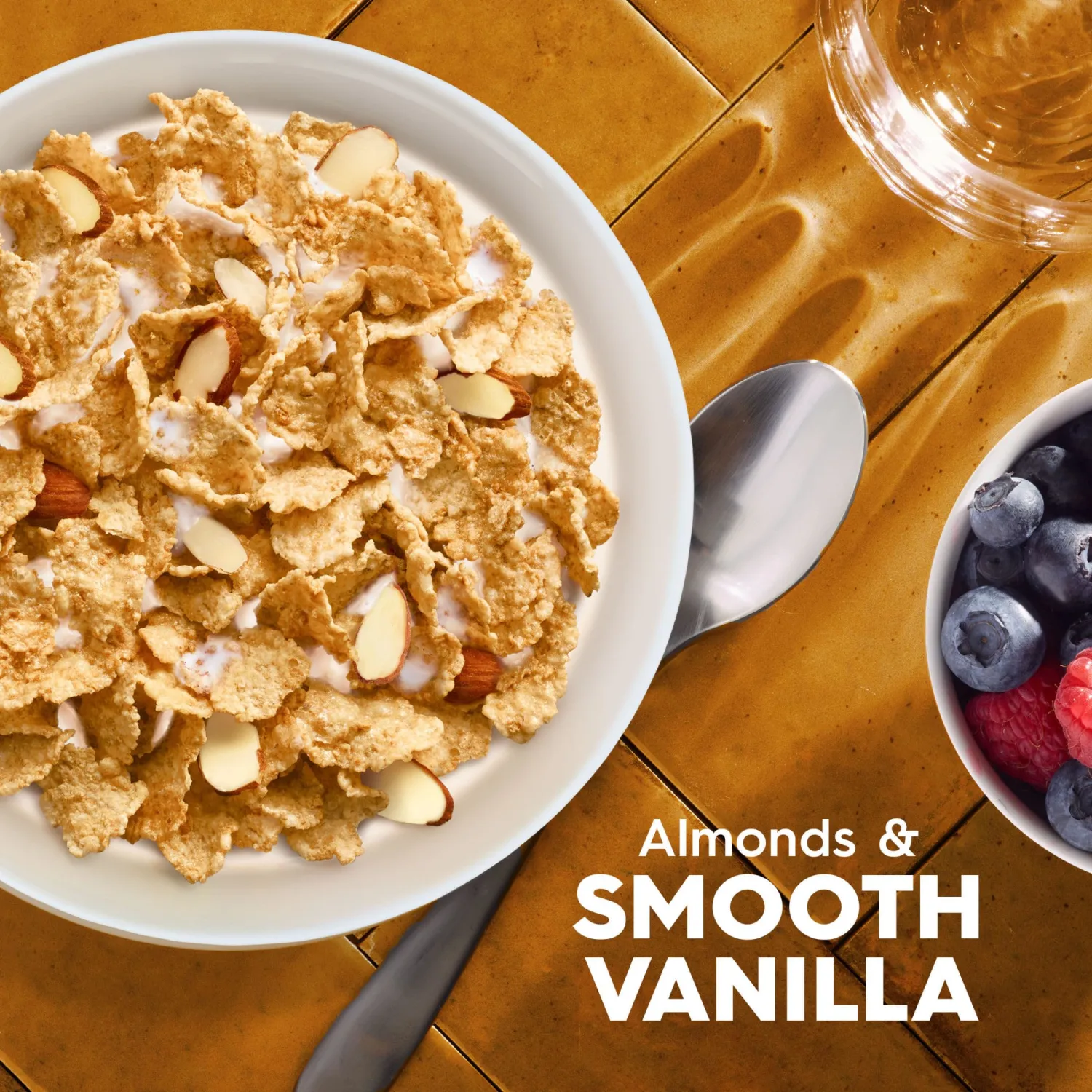 Kellogg's Special K Breakfast Cereal, Fiber Cereal, Family Breakfast, Vanilla and Almond, 16.1oz Box (1 Box)