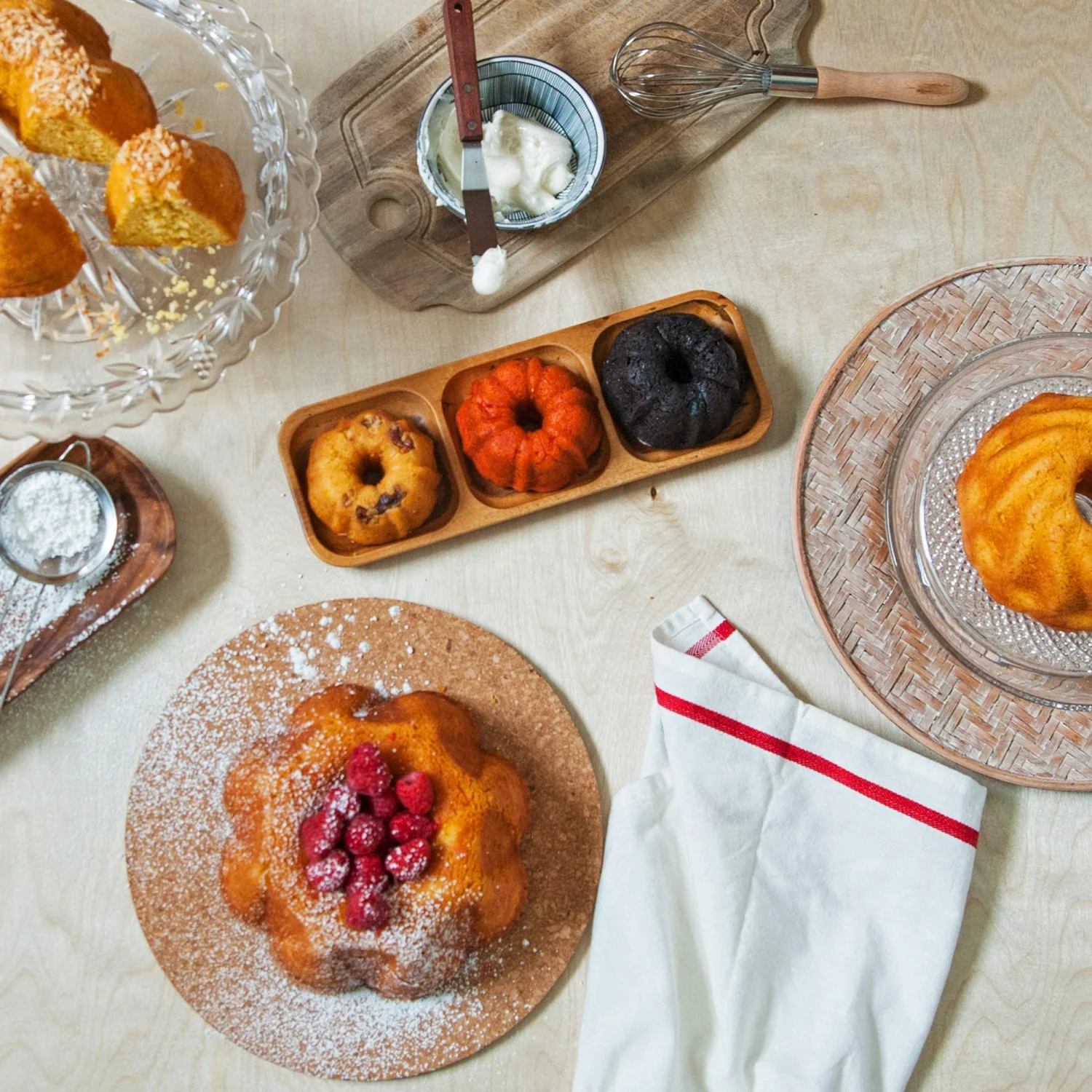 TORTUGA Hawaiian Pineapple Rum Cake - 4 oz Pineapple Rum Cakes - The Perfect Premium Gourmet Gift for Stocking Stuffers, Gift Baskets, and Christmas Gifts - Great Snack Cakes for Delivery