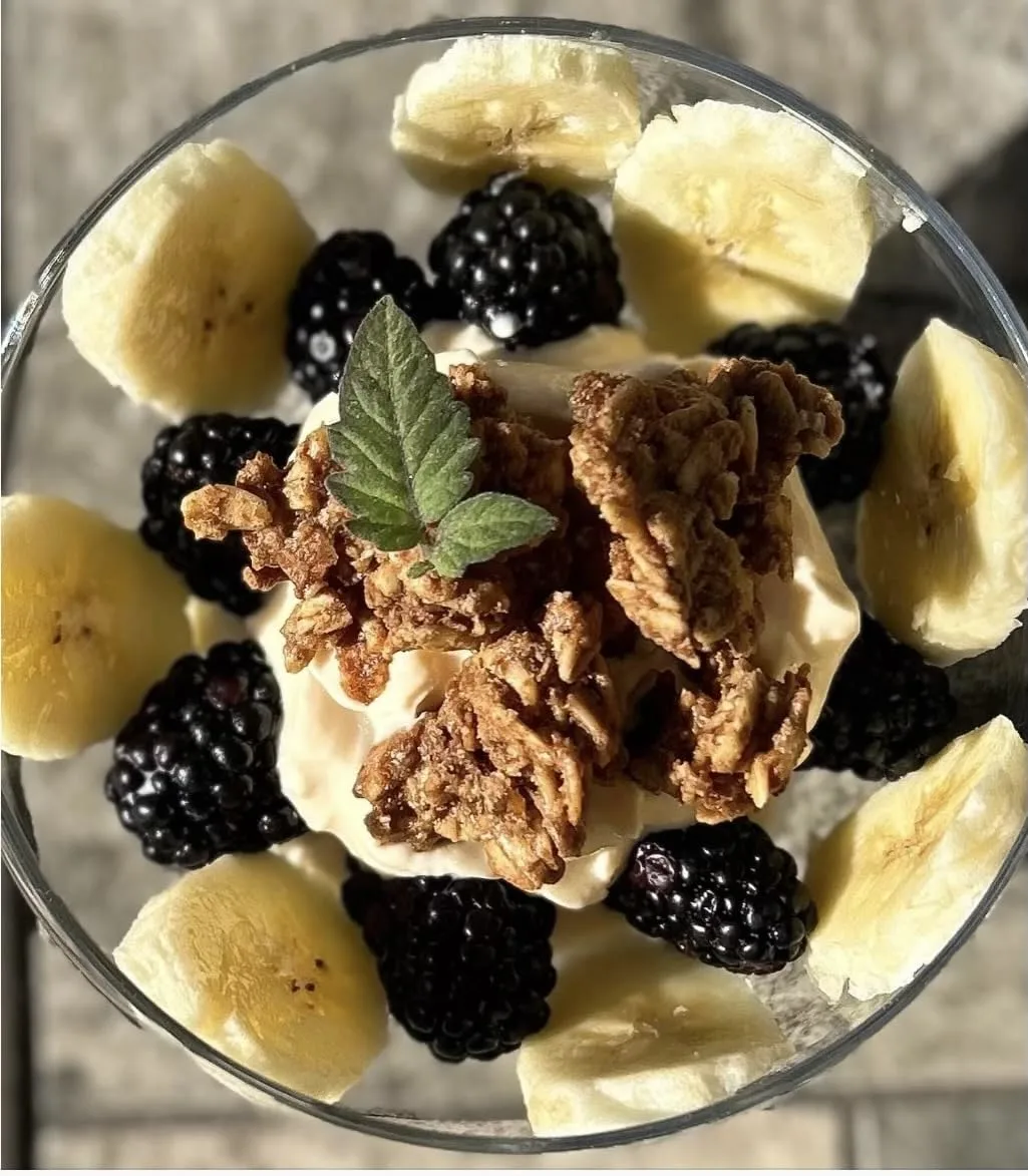 Susie Scrumptious Classic Granola Bites Feature a Delicious Balance of Fruit, Nuts, Gluten-Free Rolled Oats, Cinnamon and the Perfect Touch of Sweetness