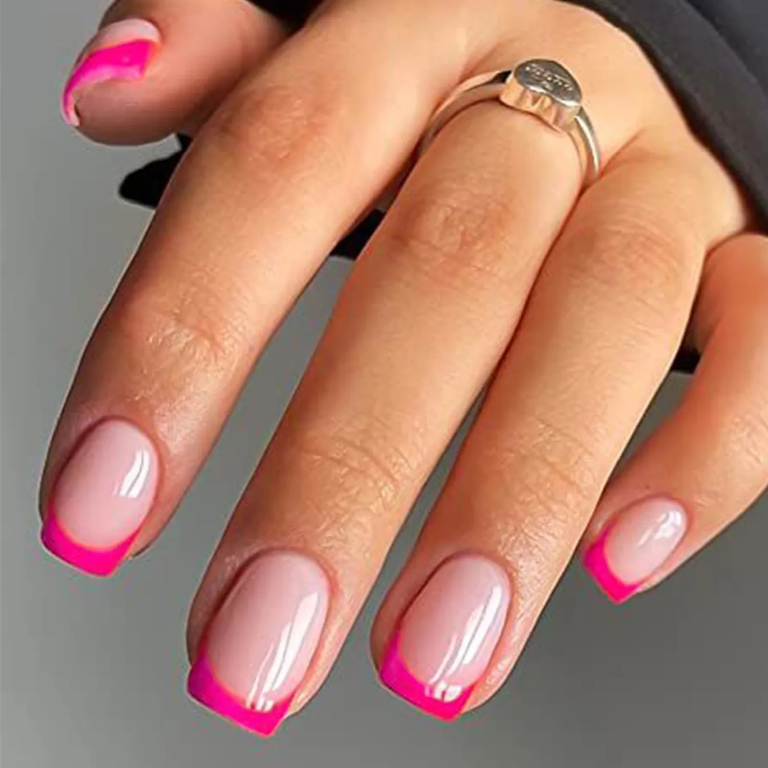 GLAMERMAID Extra Short Press on Nails, Hot Pink French Tip Fake Nails Short Squoval, Natural Round Square Glue on Nails Glossy Gel, Acrylic False Nail Manicure Kits for Women, Reusable Stick on Nails