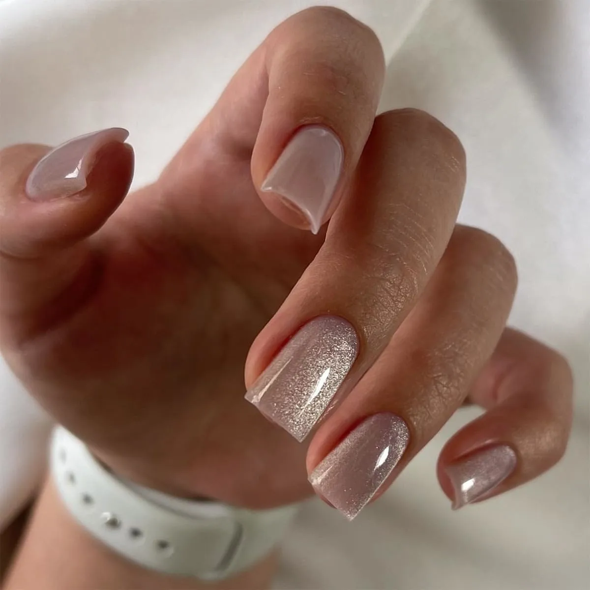 Cat Eye Press on Nails Medium Square Acrylic Nails Nude Pink Fake Nails Glossy Glitter Gradation False Nails Press ons Stick on Nails Glitter Full Cover Glue on Nails for Women Girls Manicure 24Pcs