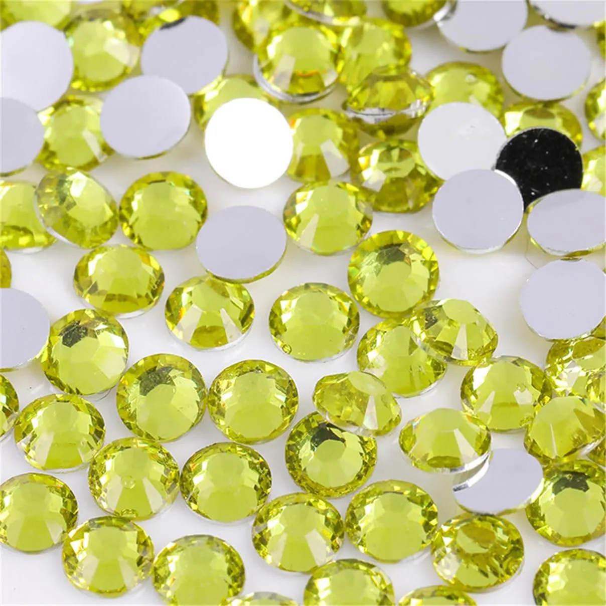 500 Pieces SS30 6mm Flatback Rhinestones Clear Glass Round Gems Crystals for Nail Art DIY Crafts Clothes Shoes Bags (Citrine)