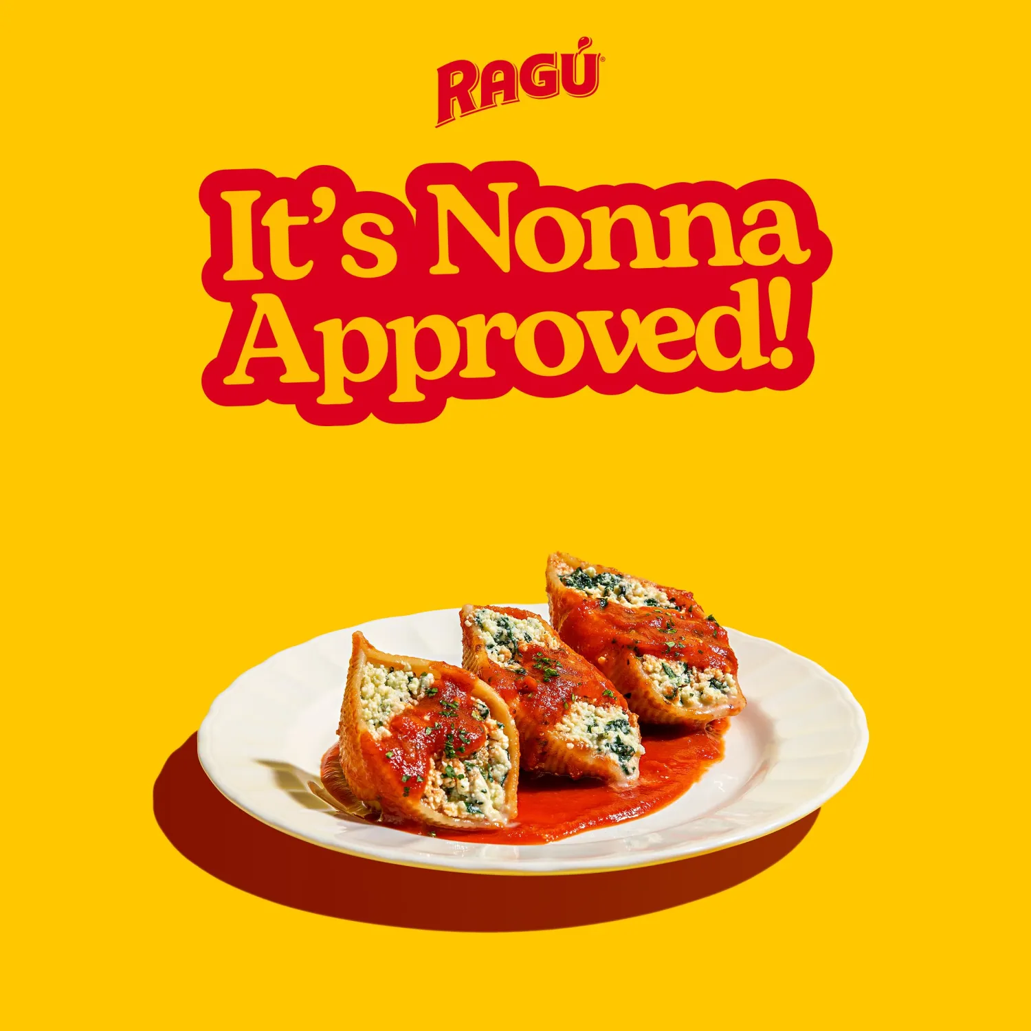 Ragu Chunky Tomato, Garlic and Onion Pasta Sauce, Made with Olive Oil, Diced Tomatoes, Delicious Garlic and Onions, and Italian Herbs and Spices, 45 OZ