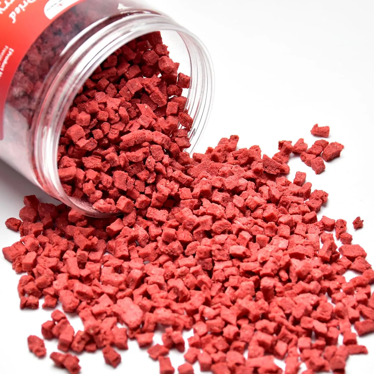 Premium Freeze Dried Strawberries Pieces 8.81 Oz/250g, Crispy Diced Strawberries Dried, 100% Natural & No Additives, No Sugar (bottle-8.8 oz)