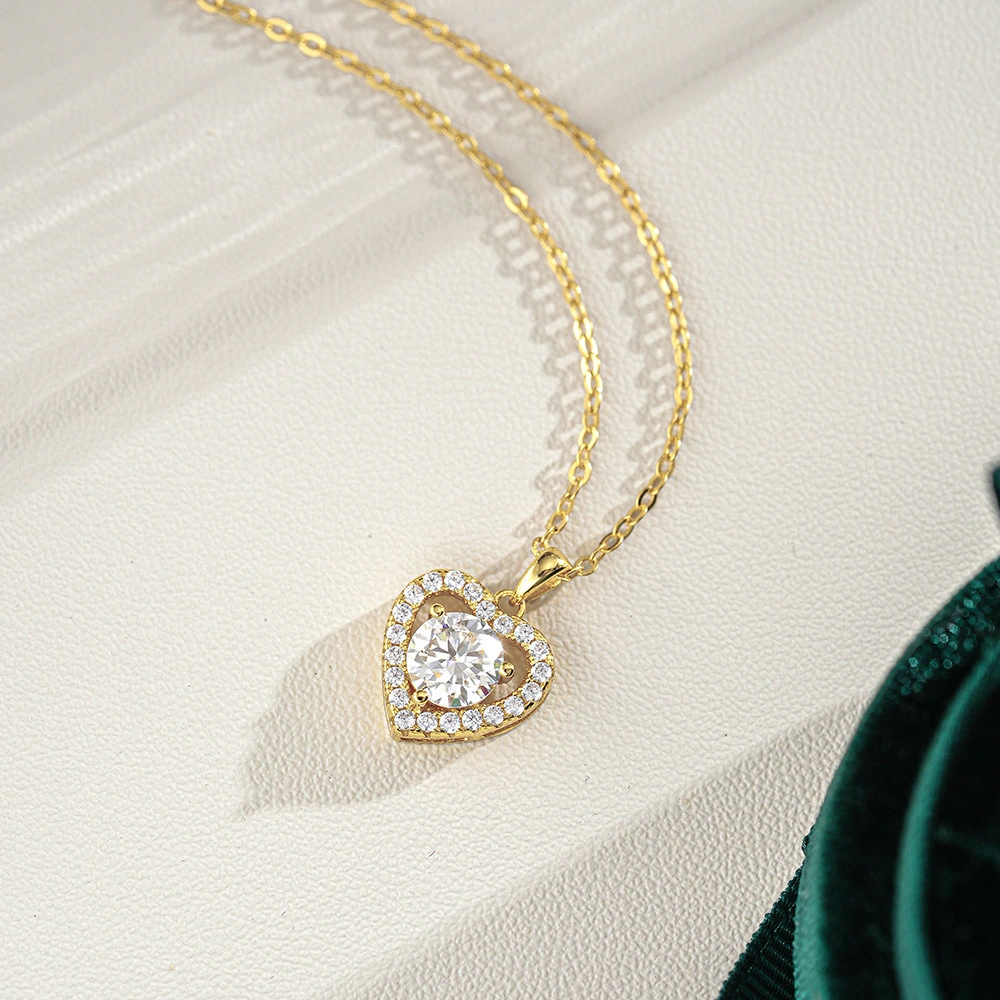 Heart Clavicle Chain Pendant Moissanite Ladies