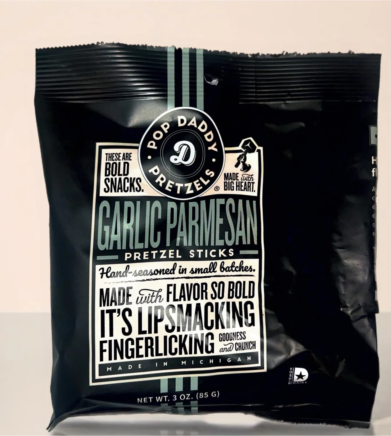 Pop Daddy Garlic Parmesan Pretzel Sticks (3oz)