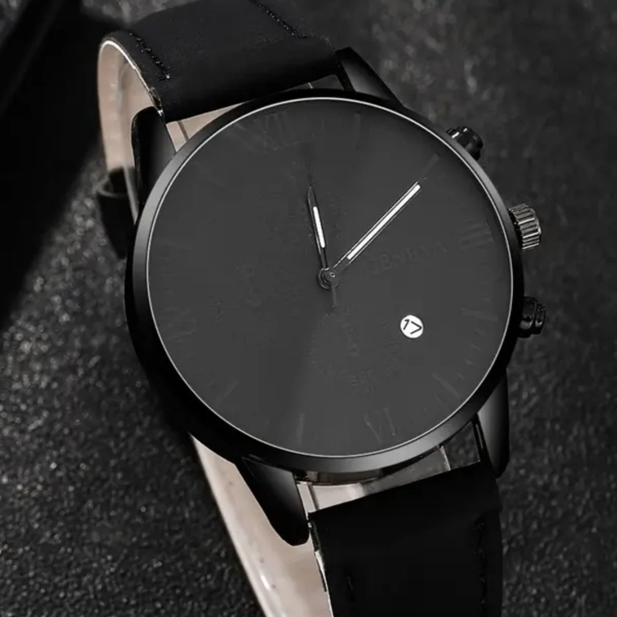 Three Eyes With Calendar Simple Casual Business Men's Quartz Watch Bracelet Suit