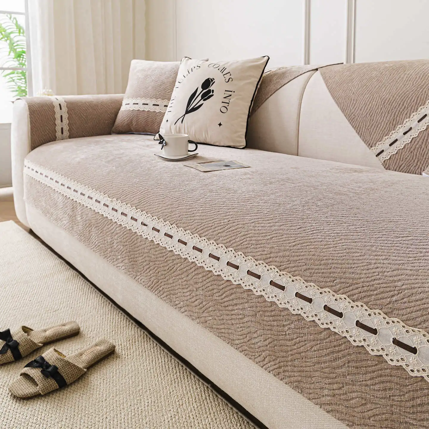 French Cream Style Sofa Cushion Four Seasons Universal
