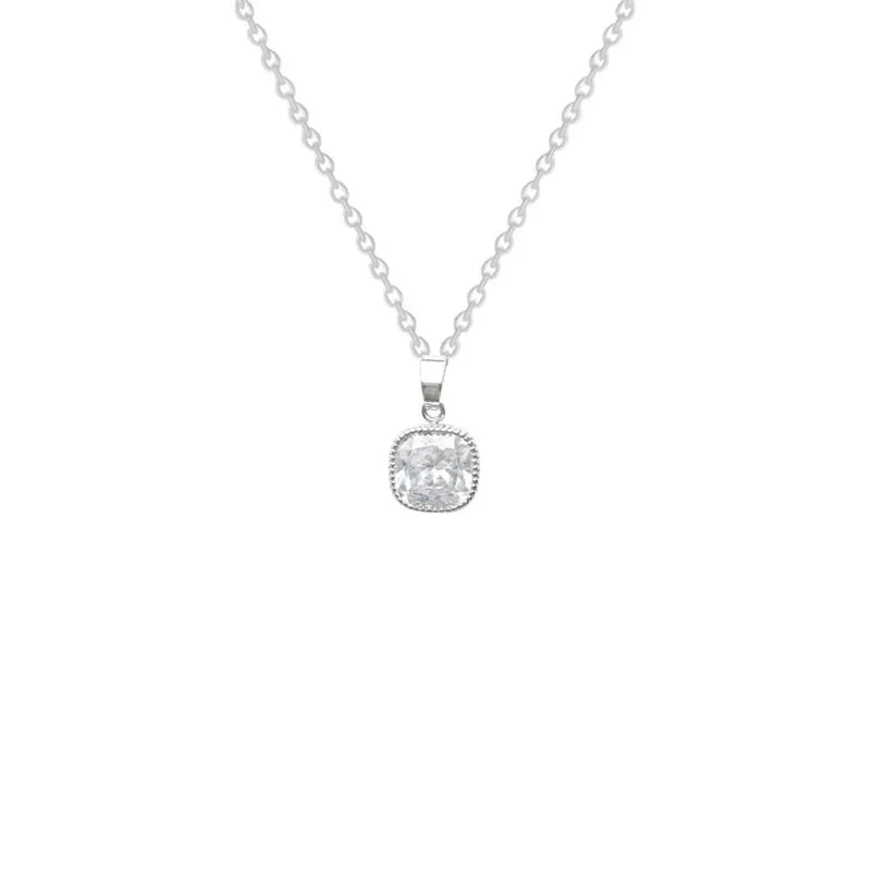 High-grade Internet Celebrity Cube Sugar Necklace Geometric Special Interest Light Luxury