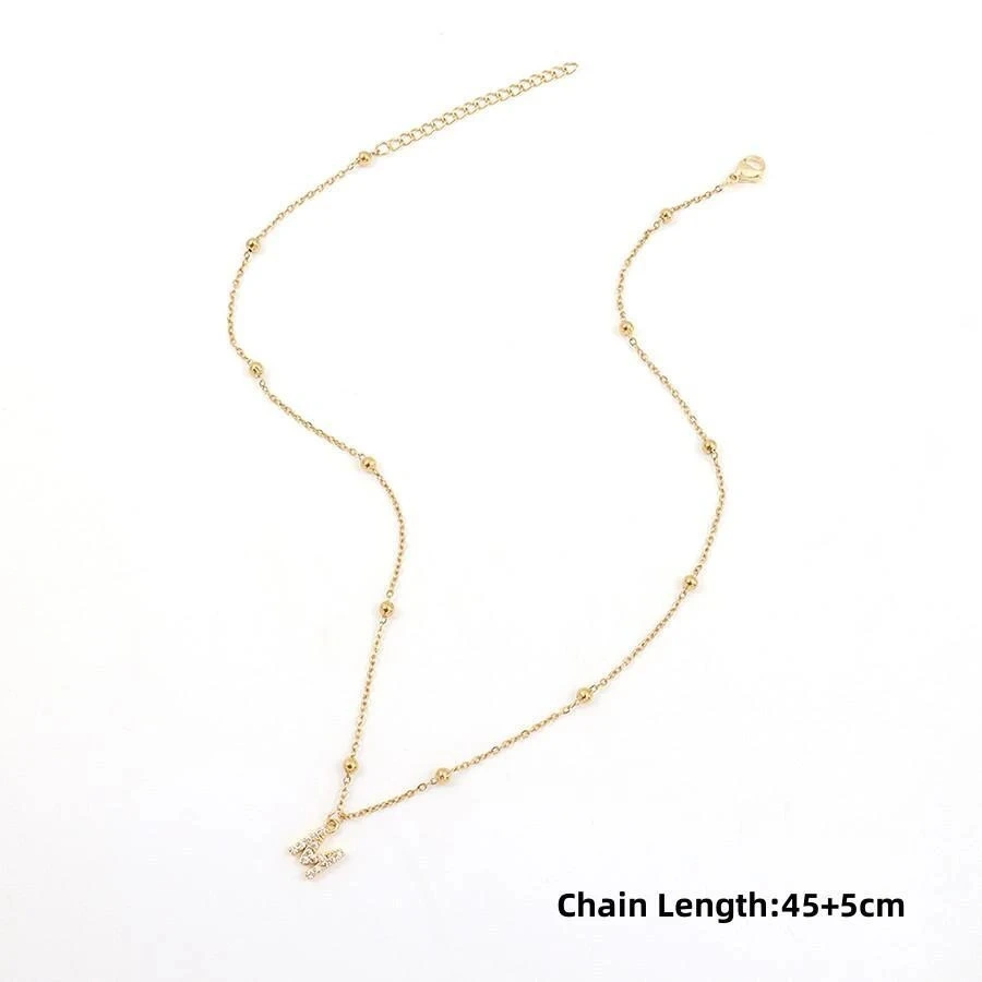 Light Luxury Diamond 26 Letter Necklace Fashion Copper Micro Zircon-inlaid Pendant