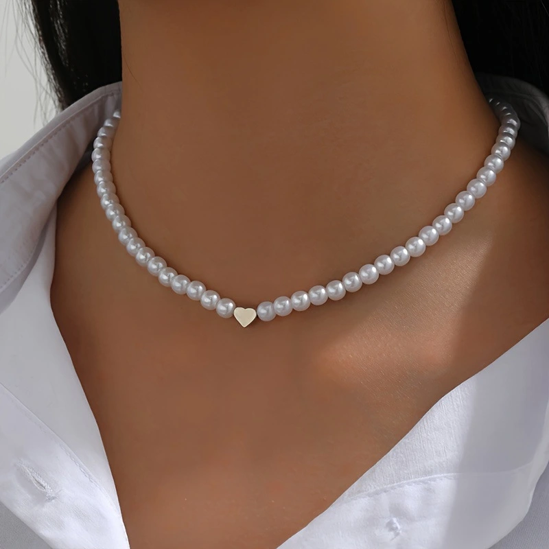 Women's Special-interest Design Peach Heart Necklace