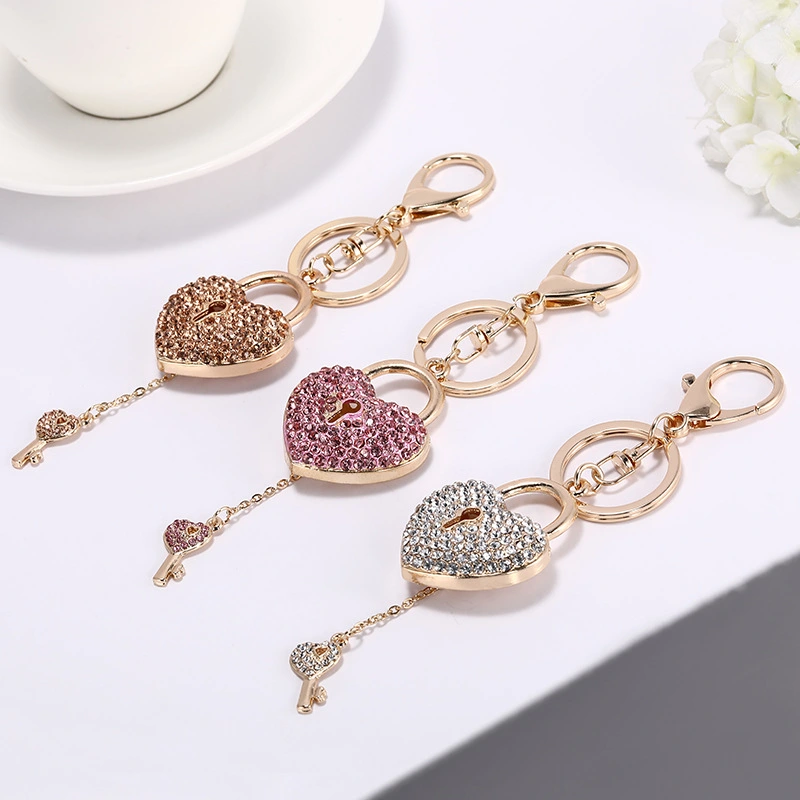 Exquisite Heart-shaped Lock Keychain Pendant