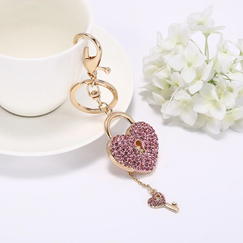 Exquisite Heart-shaped Lock Keychain Pendant