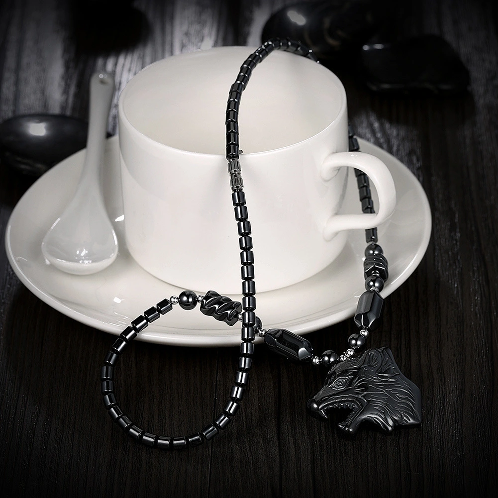 Milk Tea Exaggerated Creative Style Iron Stone Wolf Head Necklace