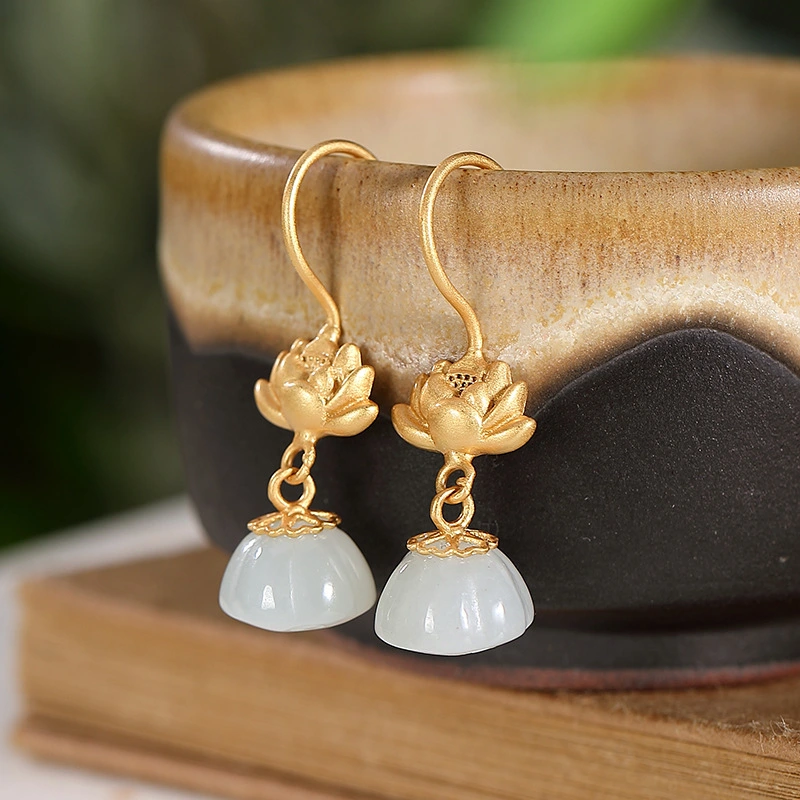 Court Style Elegance Retro Women's Fashion Stud Earrings