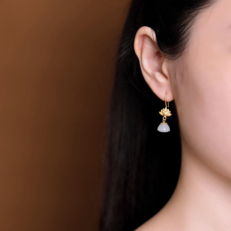 Court Style Elegance Retro Women's Fashion Stud Earrings