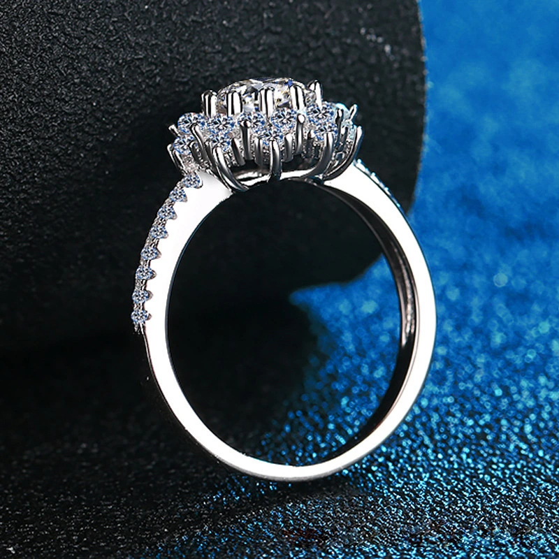 Live Supply S925 Sterling Silver Moissanite 1 Karat Ring