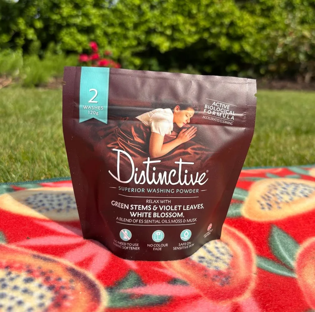 Distinctive Travel Washing Powder Mini pack/For 2 Machine Washes/Soak Clean Hand Washing - Relaxing Calm Essential Oils Fragrance
