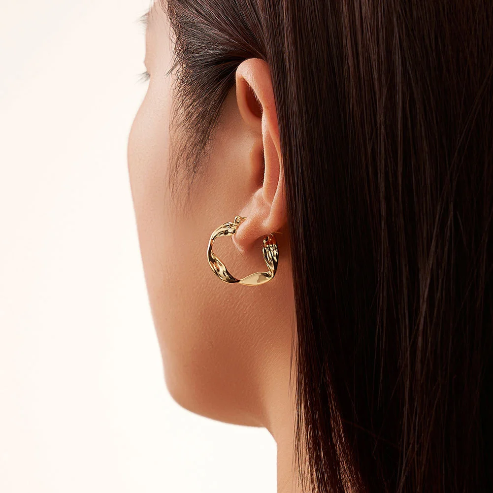 S925 Sterling Silver Retro Irregular Wavy Line Ear Ring