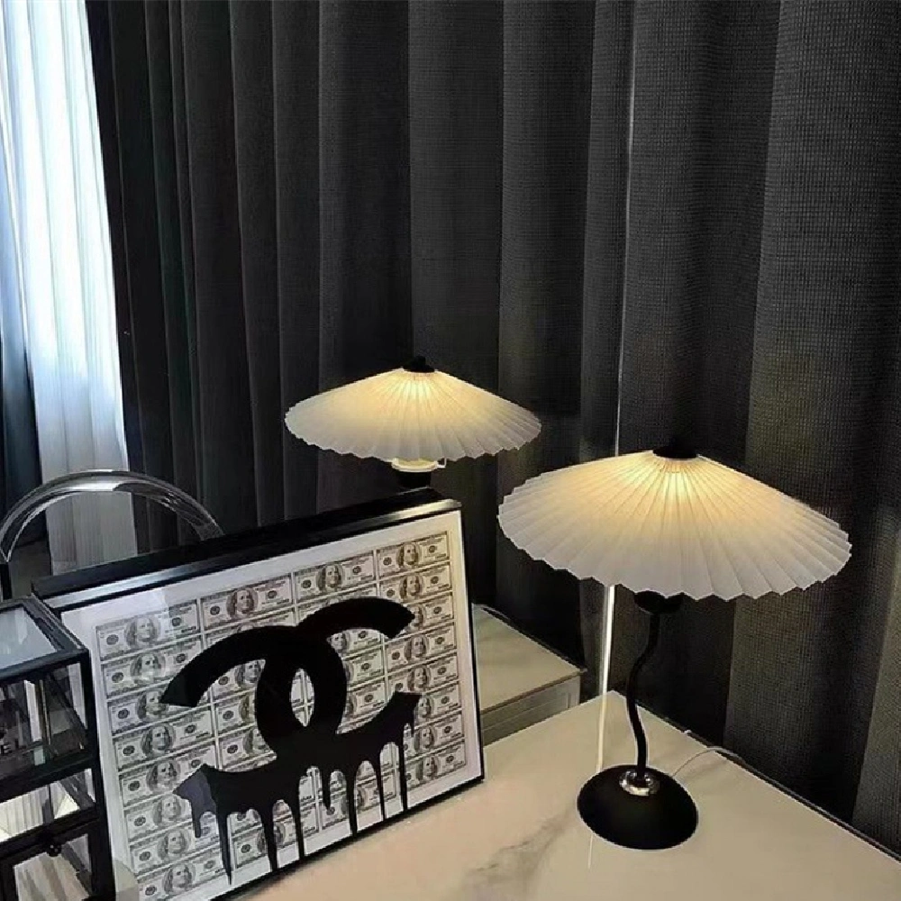 Vintage High-value Bedside Lamp