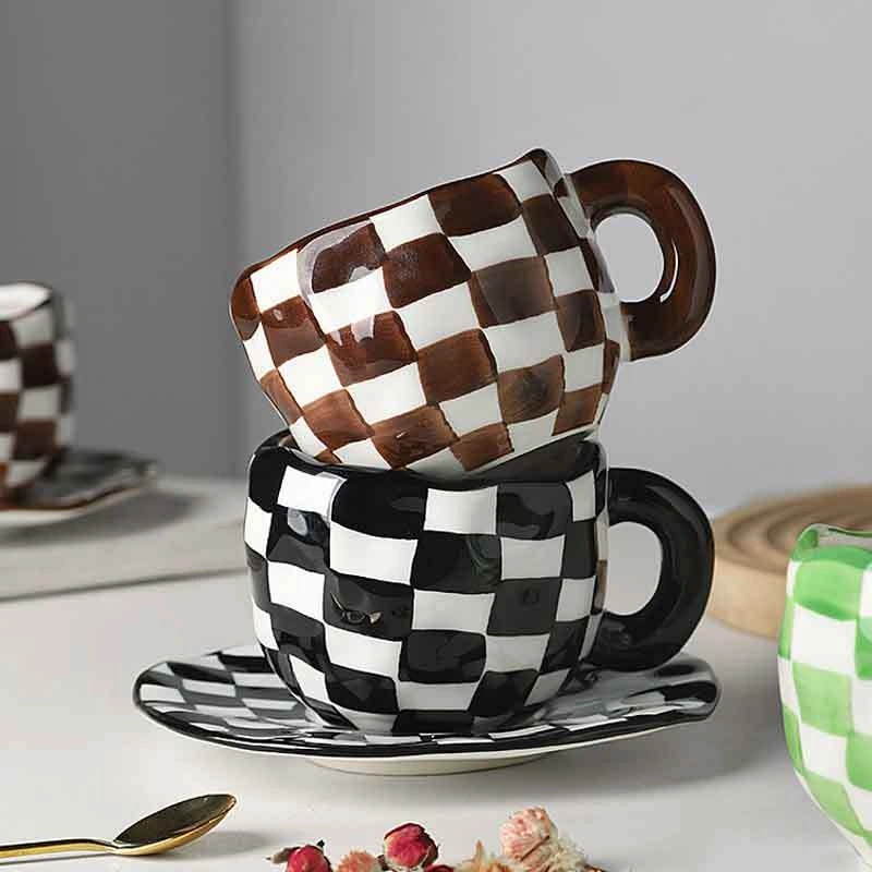 Retro Hand-painted Black And White Chessboard Grid Coffee Set Hand-pinching Irregular