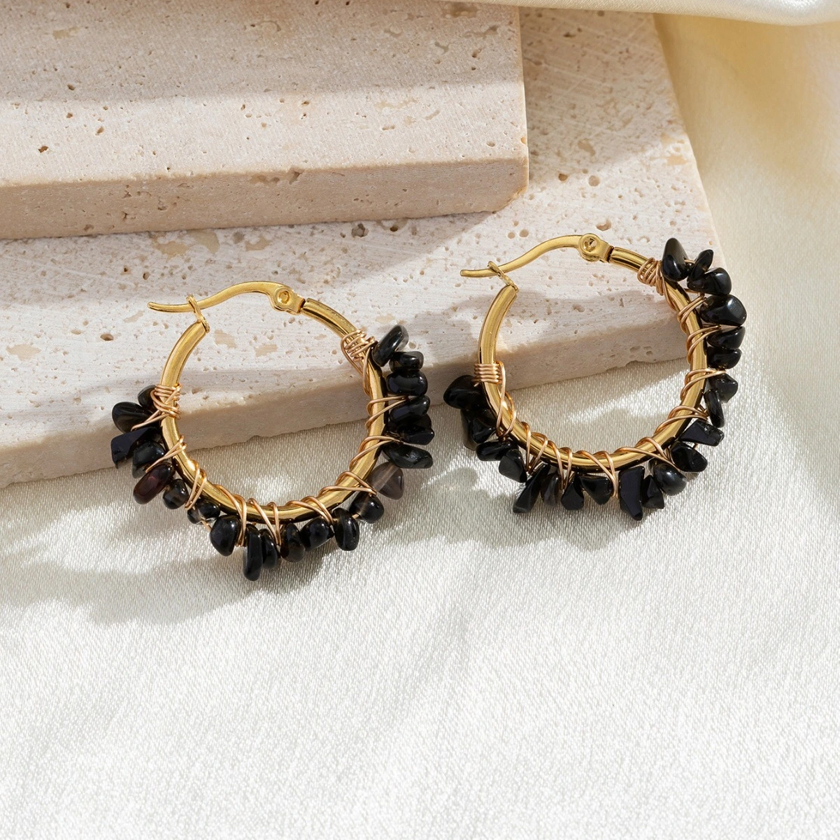 European And American Handmade Bohemian Natural Gravel Small Round Earrings