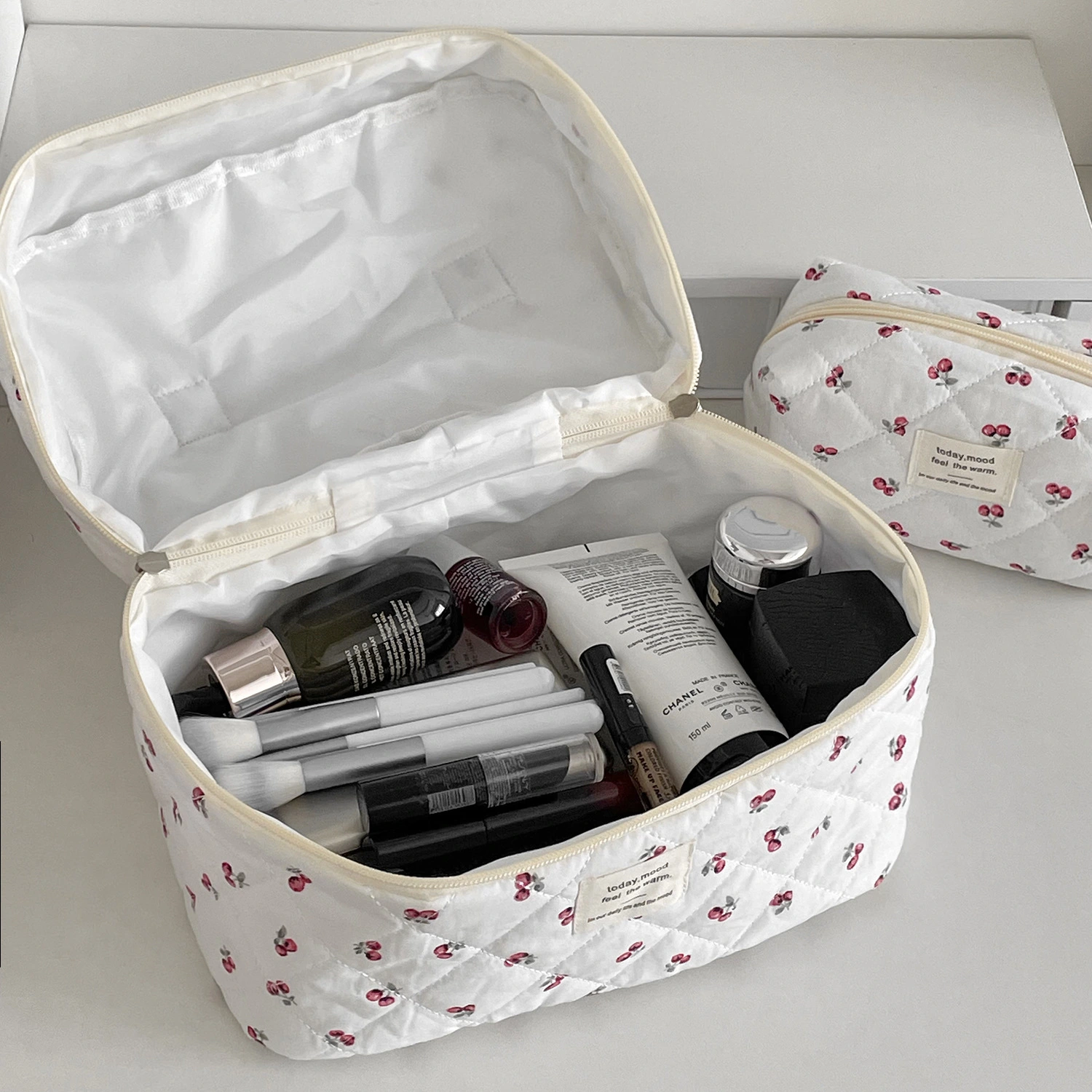 Quilted Berry Cosmetic Bag Girl Travel Portable