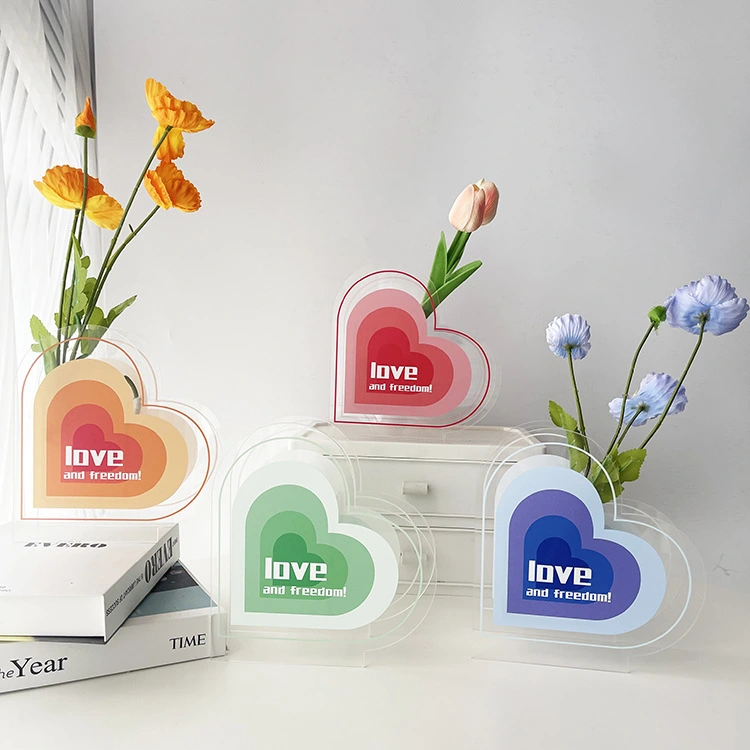 Acrylic Cute Heart Vase Pen Holder Table Decoration