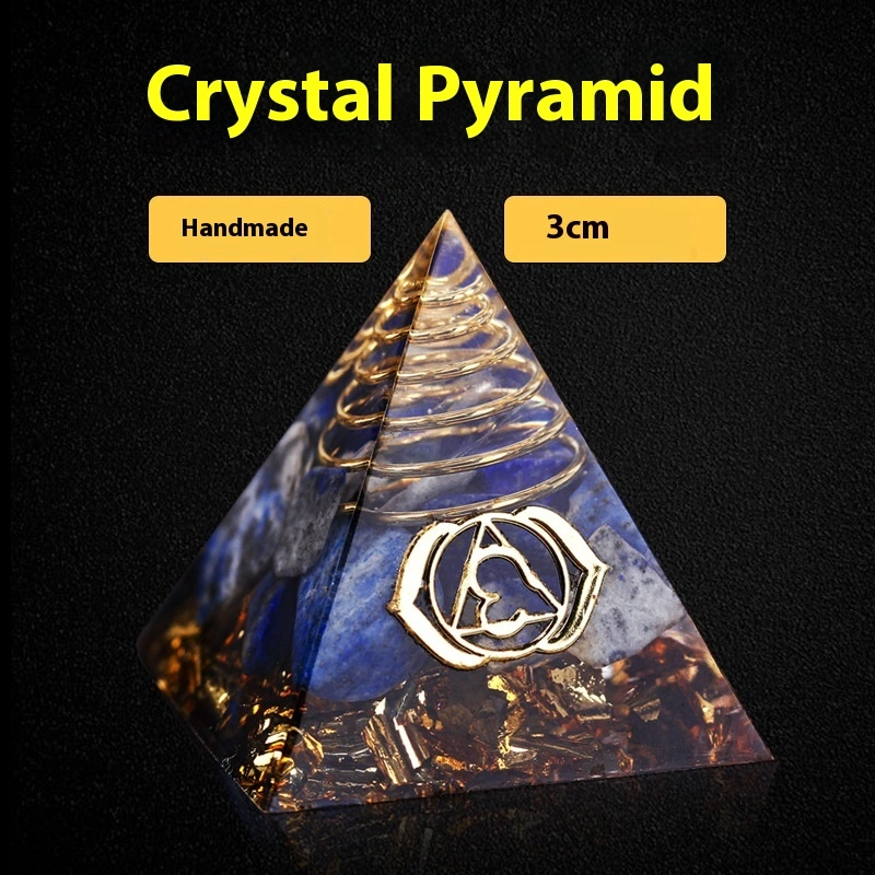 Natural Crystal Gravel Pyramid Epoxy Decorations