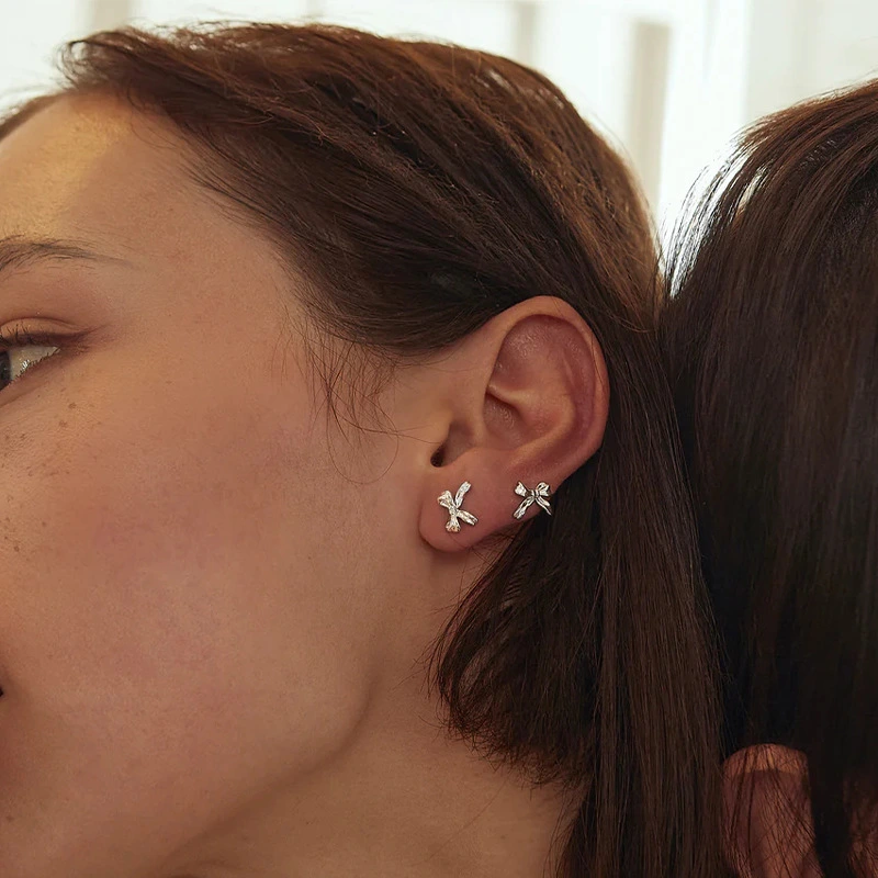 Elegant And Exquisite Vintage Bow Stud Earrings For Women